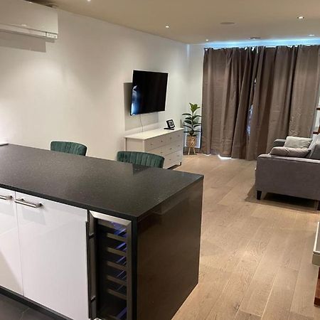 Imperial Wharf Chelsea Apartment Octavia House Лондон Экстерьер фото